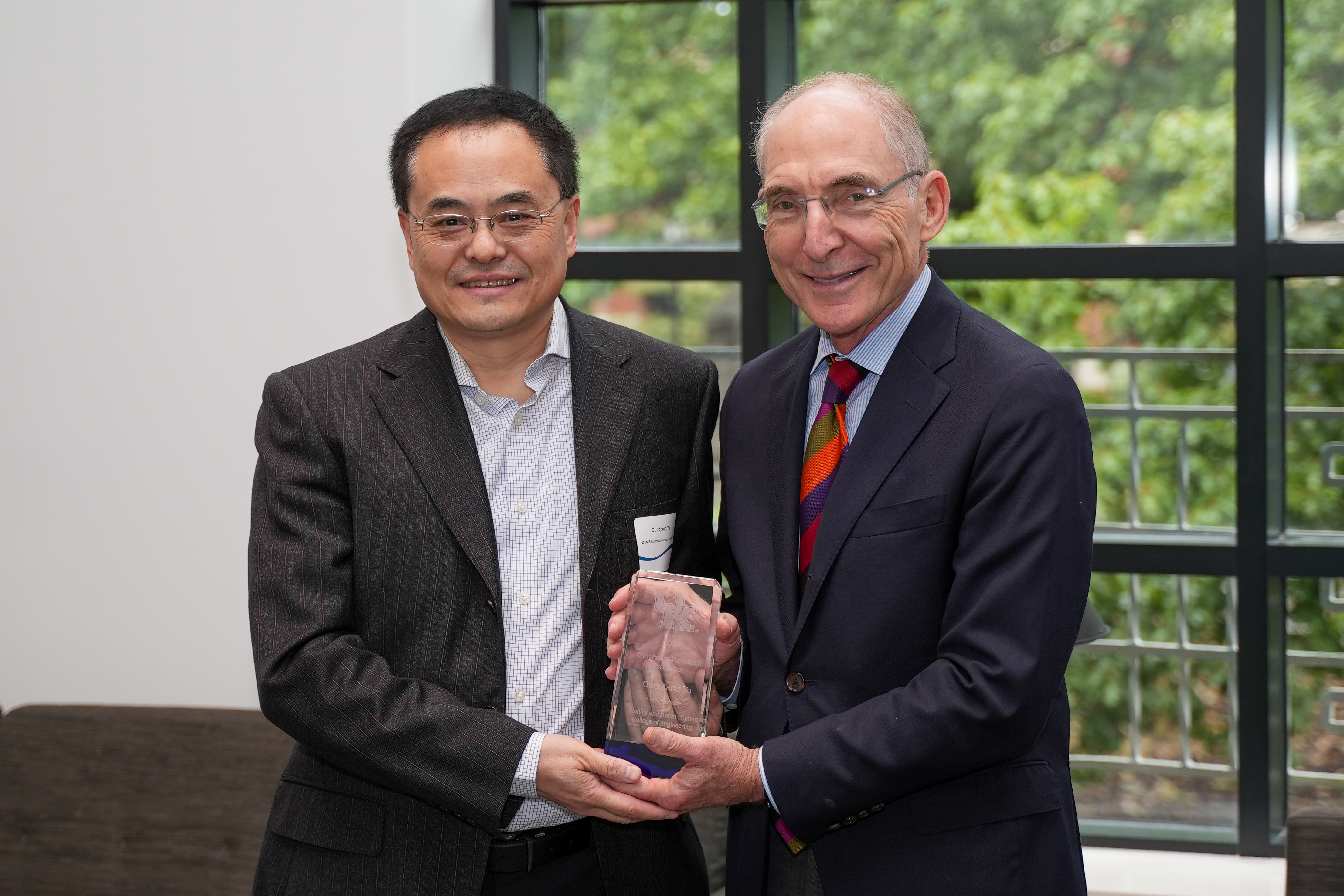 Dr YU